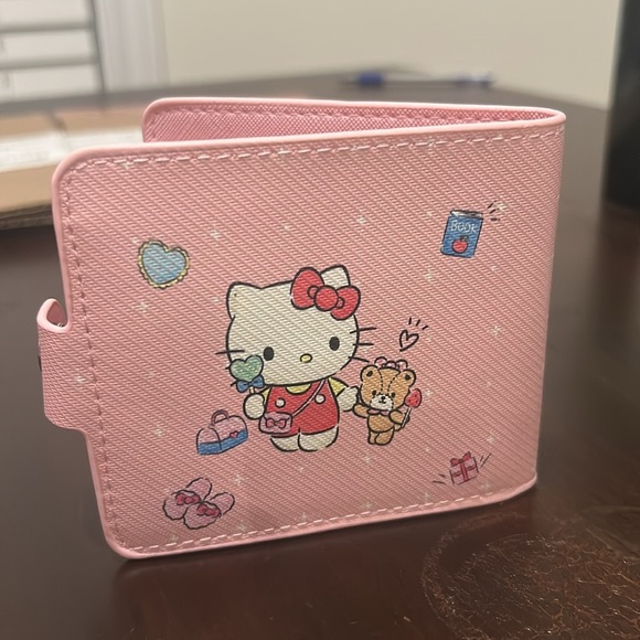 Sanrio Hello Kitty Wallet and Key Chain NEW - Picture 4 of 10